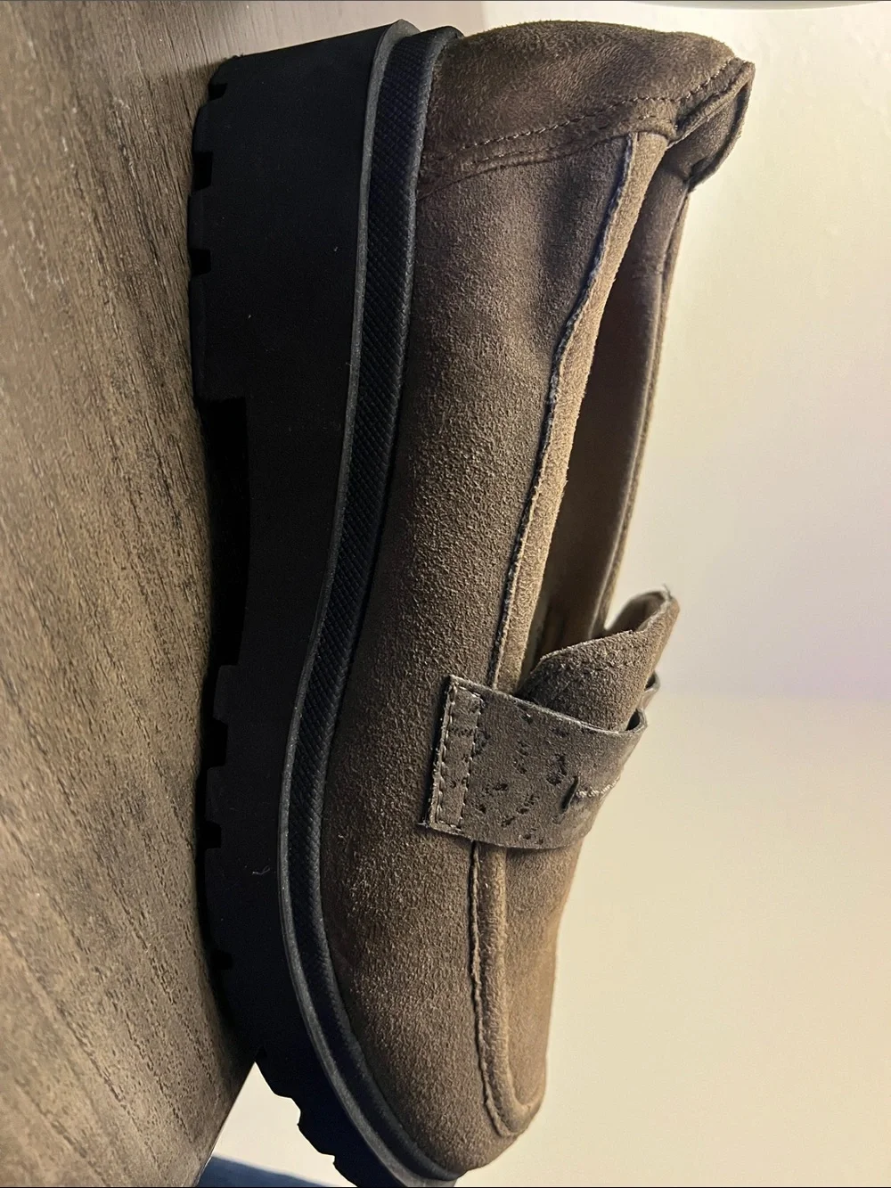 Clarks taupe suede